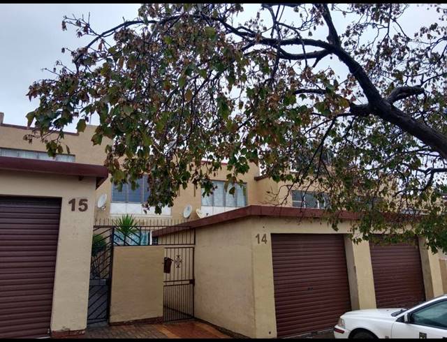 2 BEDROOM APARTMENT FOR SALE IN TURFFONTEIN